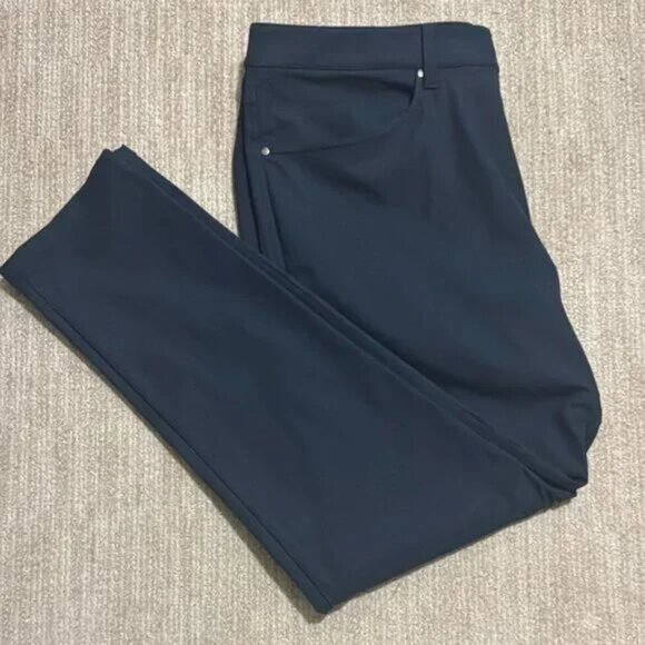 Lululemon Commission Pant Classic 36x32 Inseam Warpstreme True Navy Chinos - Picture 5 of 8